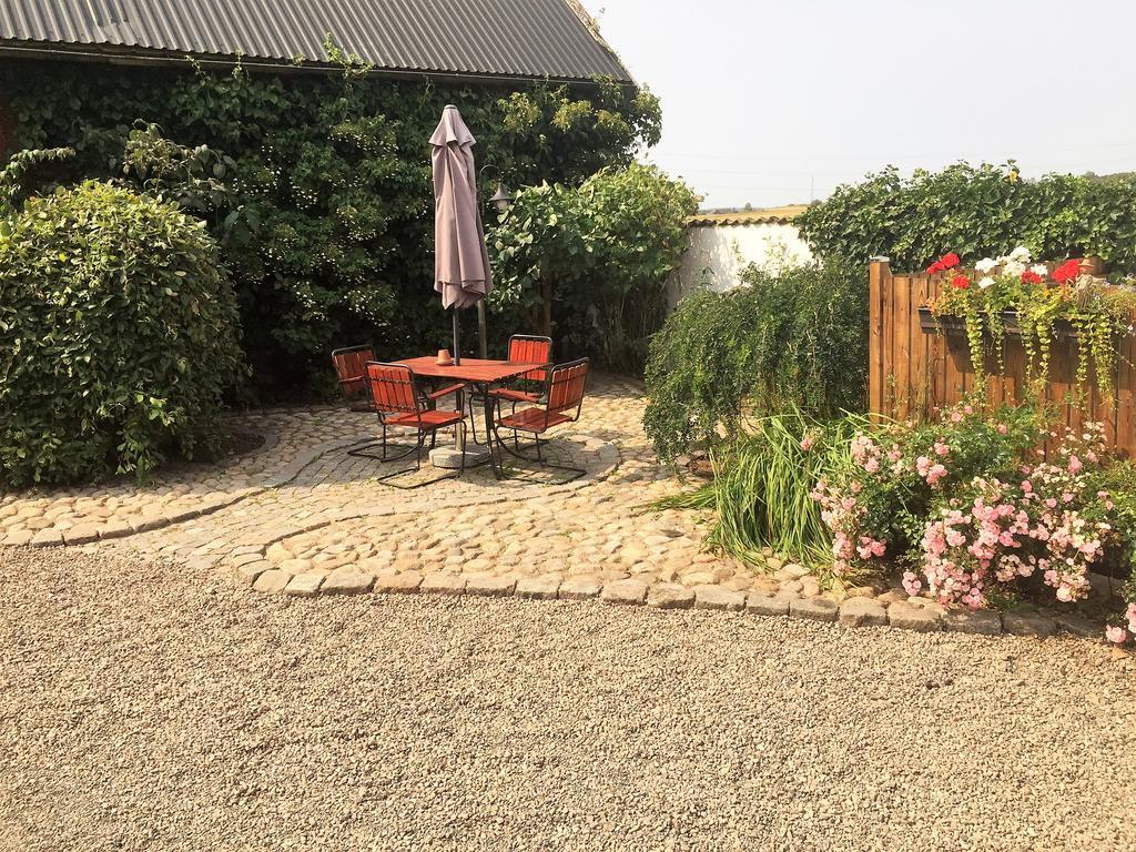 Mattisgarden Bed & Breakfast Östra Ljungby Kültér fotó