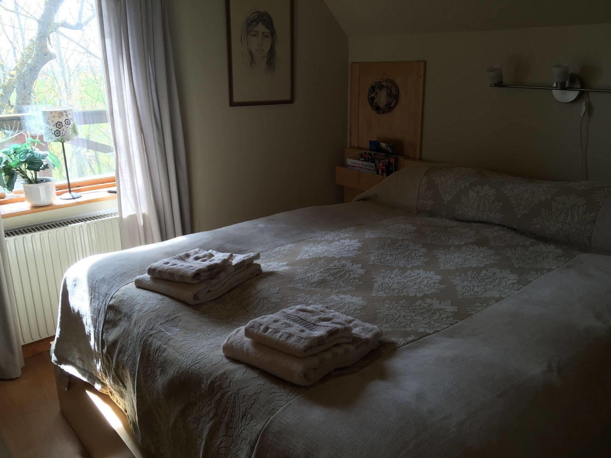 Mattisgarden Bed & Breakfast Östra Ljungby Kültér fotó