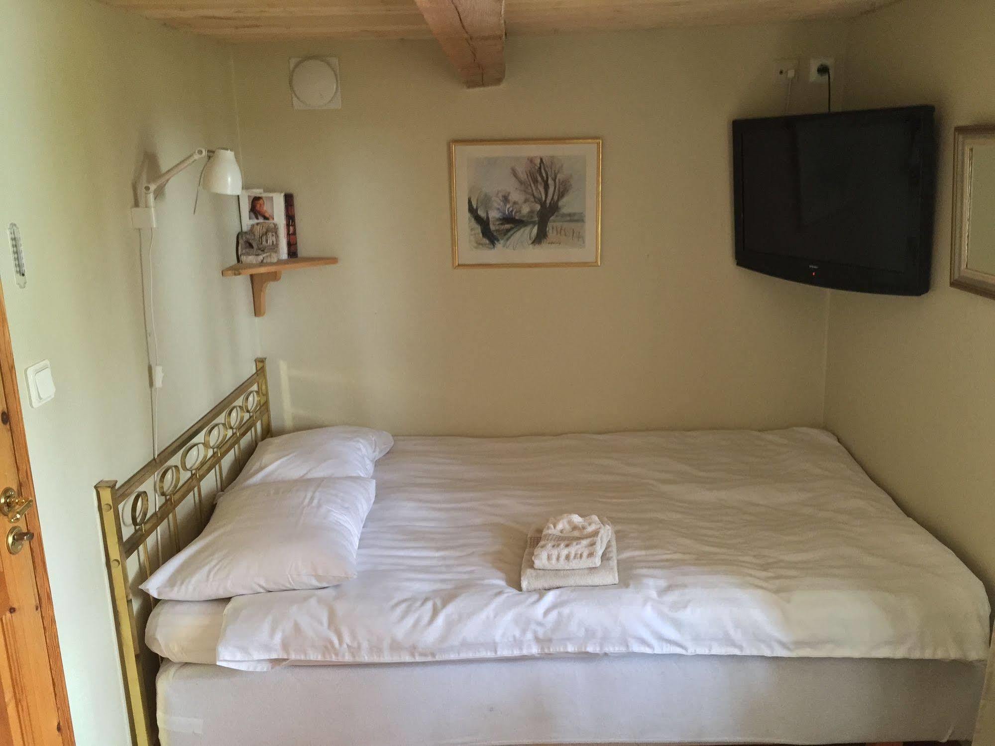 Mattisgarden Bed & Breakfast Östra Ljungby Kültér fotó